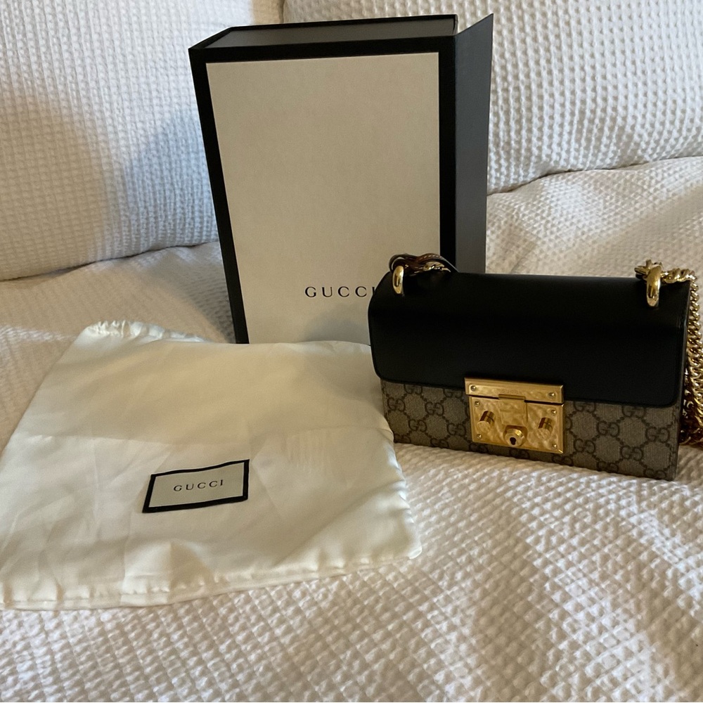 Gucci Supreme Padlock Chain Shoulder Bag w/ keys